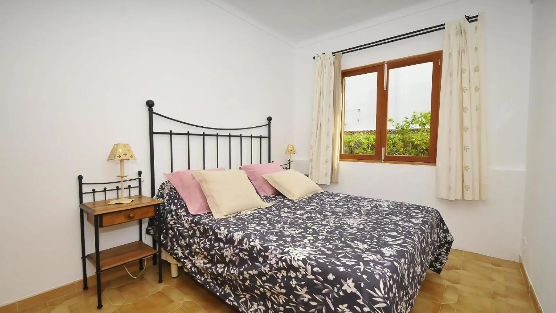 Tolles Ferienhaus In Alcdia Mit Garten, Grill Und Terrasse Port de Alcudia  Espanha